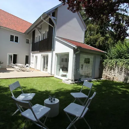 Subtil Insolite Villa