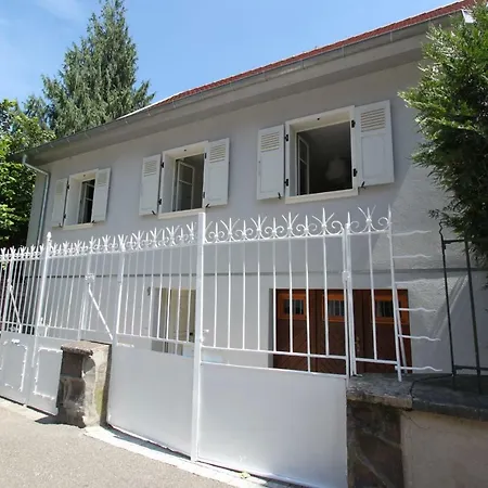 Subtil Insolite Villa *