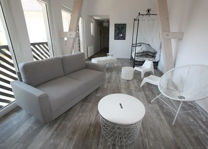 Subtil Insolite Вілла